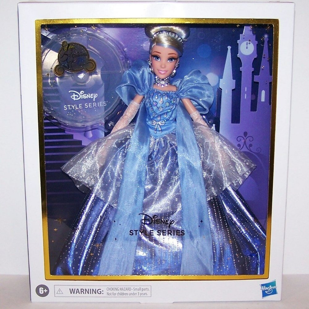 NWT Disney 70th Anniversary Holiday Edition Cinderella Doll Collector